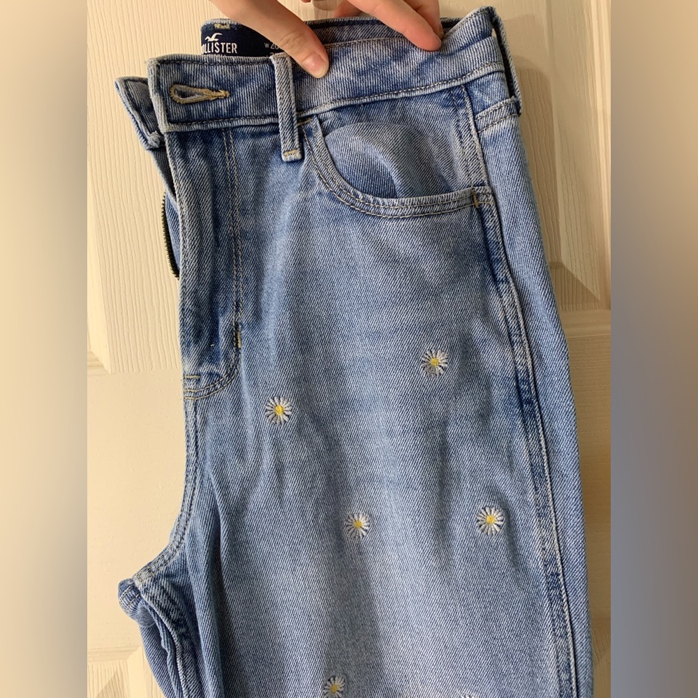 Hollister Mom Jeans Floral